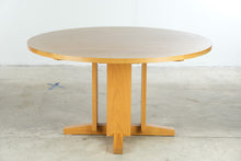 Load image into Gallery viewer, Solid Oak 54 Inch Round Pedestal Dining Table