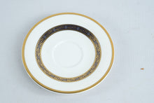Load image into Gallery viewer, Royal Doulton Harlow H5034 Fine Bone China 49 Piece Dinnerware Set Service for 10