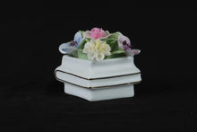 Load image into Gallery viewer, Royal Doulton Bone China Flowers