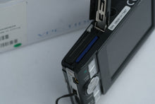 Load image into Gallery viewer, Sanyo VPC T1060 Digital Camera 10MP CCD Black 3X Zoom Original Box Manual