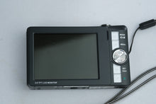 Load image into Gallery viewer, Sanyo VPC T1060 Digital Camera 10MP CCD Black 3X Zoom Original Box Manual