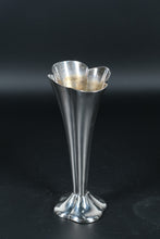 Load image into Gallery viewer, Set of 3 Silver Trumpet Vases – Reed & Barton Style – Flared Tulip Rim – 7” Tall
