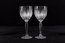 Load image into Gallery viewer, Set of 6 Cristal D'Arques Durand Classic Wine Glasses