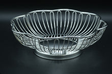 Load image into Gallery viewer, Silverplated Wire Basket - International Silver Company