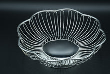 Load image into Gallery viewer, Silverplated Wire Basket - International Silver Company