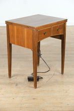 Load image into Gallery viewer, Singer Golden Touch & Sew II Sewing Machine with Walnut Desk