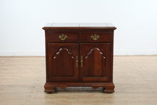 Load image into Gallery viewer, Stanley Furniture Solid Cherry Flip-Top Server
