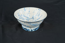 Load image into Gallery viewer, Studio Pottery Blue White Splatter Glazed Footed Stoneware Bowl Handmade 7 Inch