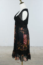 Load image into Gallery viewer, Sue Wong Black Silk Floral Crochet Lace Midi Dress Size 8