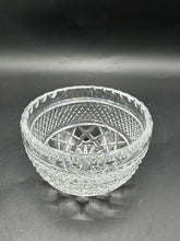 Load image into Gallery viewer, Clear Pressed Glass Creamer and Sugar Bowl Set Diamond Pattern Starburst Base
