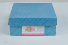 Load image into Gallery viewer, Madame Alexander Shirley Sue Vintage Miniature Showcase Doll 8 Inch Original Box