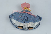Load image into Gallery viewer, Madame Alexander Shirley Sue Vintage Miniature Showcase Doll 8 Inch Original Box