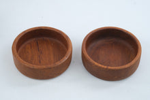 Load image into Gallery viewer, Goodwood Genuine Teak Wood Salad Bowl Set of 5 Thailand Mid Century Modern