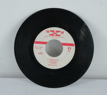 Load image into Gallery viewer, Backgrounds of Jazz: The Jug Bands – Dixieland Jug Blowers (Vault Originals EVAA-3009, 45 RPM EP)