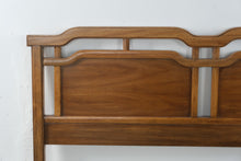 Load image into Gallery viewer, Vintage Thomasville Tamerlane Queen Headboard with Bed Frame, 1970