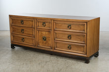 Load image into Gallery viewer, Vintage Thomasville Tamerlane 9-Drawer Dresser, 1974