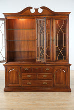 Load image into Gallery viewer, Thomasville Collector’s Cherry China Cabinet