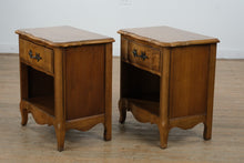 Load image into Gallery viewer, Pair of Thomasville French Provincial Nightstands
