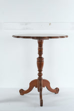 Load image into Gallery viewer, Vintage Scalloped Tilt Top Side Table with Turned Pedestal Base