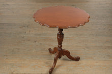 Load image into Gallery viewer, Vintage Scalloped Tilt Top Side Table with Turned Pedestal Base