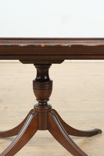 Load image into Gallery viewer, Duncan Phyfe Style Pedestal Tray Top Side Table – Removable Glass