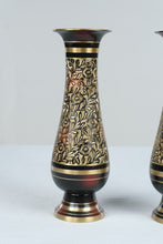 Load image into Gallery viewer, Pair of Vintage Brass Vases Black Gold Floral Engraved 7 Inch Made in India Style