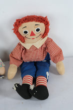 Load image into Gallery viewer, Vintage Raggedy Ann & Andy Cloth Dolls – Classic Pair with Yarn Hair & Embroidered Faces