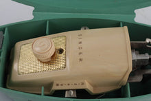 Load image into Gallery viewer, Vintage Singer Buttonholer Attachment with 4 Plates
