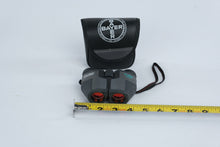 Load image into Gallery viewer, Vivitar PV Series 8x22 Compact Binoculars 367ft 1000yds With Bayer Case