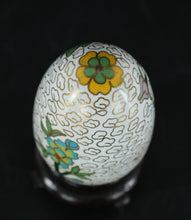 Load image into Gallery viewer, Peony & Plum Blossom Cloisonné Display Egg on Stand – White Cloud Motif