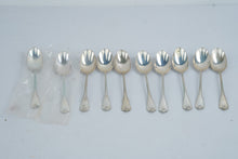 Load image into Gallery viewer, Wallace Grand Colonial Sterling Silver Flatware 42 Piece Set Vintage With Chest