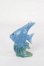 Load image into Gallery viewer, Wax Blue Fish Candle - Handmade