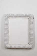 Load image into Gallery viewer, White Wicker Frame