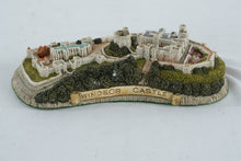 Load image into Gallery viewer, Fraser Creations Windsor Castle Miniature Scotland 1994 Resin Model M103