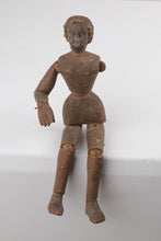Load image into Gallery viewer, Antique Artist's Lay Female Figure