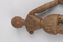 Load image into Gallery viewer, Antique Artist's Lay Female Figure