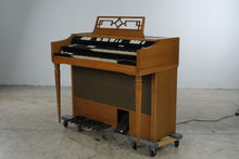 Load image into Gallery viewer, Vintage Wurlitzer Model 4300 Multi-Matic Percussion Electronic Organ