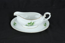 Load image into Gallery viewer, Yamaka China 2302T Bamboo Pattern Gravy Boat Underplate Japan
