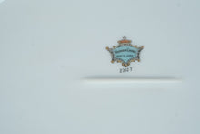 Load image into Gallery viewer, Yamaka China Japan Bamboo Pattern Oval Serving Platter Gold Trim 2302T