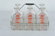 Load image into Gallery viewer, Vintage Amboy Dairy Syracuse NY Half Gallon Milk Bottles with Wire Carrier Set of 6