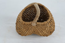 Load image into Gallery viewer, Handwoven Appalachian White Oak Basket with Deer Antler Handle – Rustic Cabin Decor