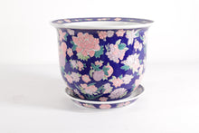 Load image into Gallery viewer, Blue Floral Planter with Plate