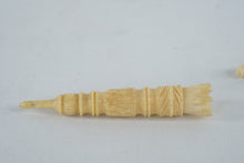 Load image into Gallery viewer, Vintage Carved Bone Needle Case Etui Screw Top Sewing Tool