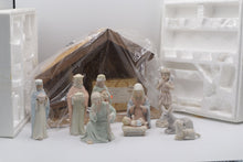 Load image into Gallery viewer, Lefton Christopher Collection 1983 Nativity Set 10 Figures