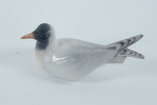 Load image into Gallery viewer, Royal Copenhagen Porcelain Seagull Figurine #1448 – Hand-Painted Denmark