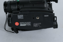 Load image into Gallery viewer, Sony Handycam CCD-TR9 Video 8 Camcorder - With Remote