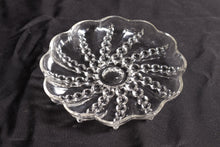 Load image into Gallery viewer, Anchor Hocking Boopie Bubble Dish