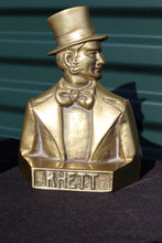 Load image into Gallery viewer, Vintage Cast Iron Gone With the Wind's Scarlett and Rhett Bookends