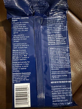 Load image into Gallery viewer, Guardsman Protect and Preserve Wipes for Leather - 20 Wipes