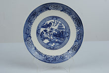 Load image into Gallery viewer, Vintage Blue Willow 10 Inch Dinner Plate Blue and White Transferware China
